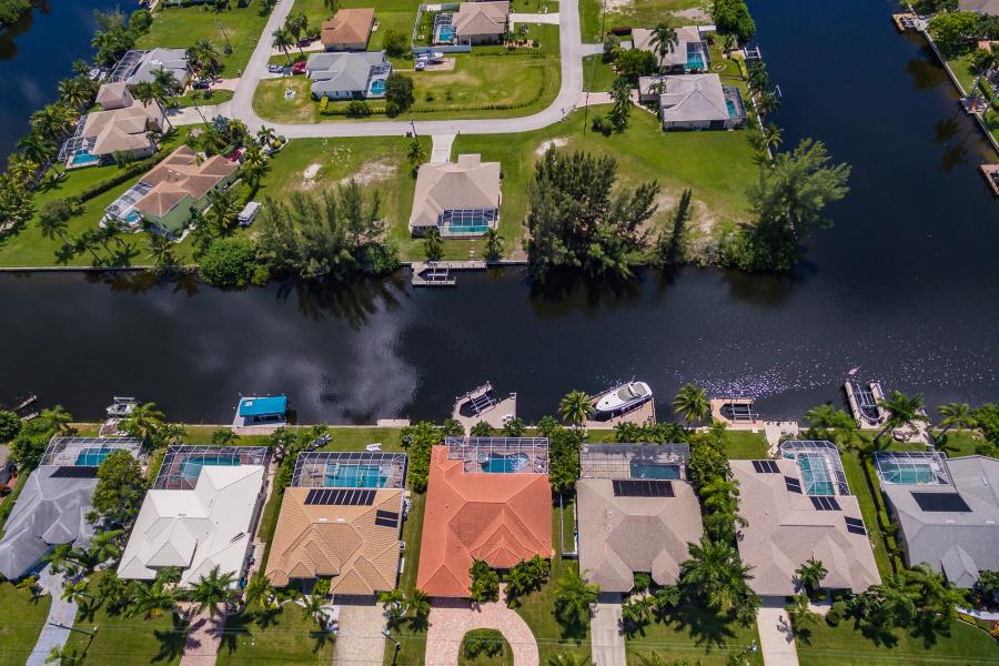 Full Size 063 - 2702 SW 38th Terrace Cape Coral FL 33914